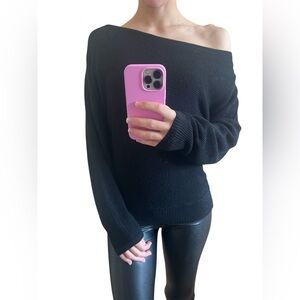 Dynamite Black Women’s Long Sleeve Sweater- Size XS